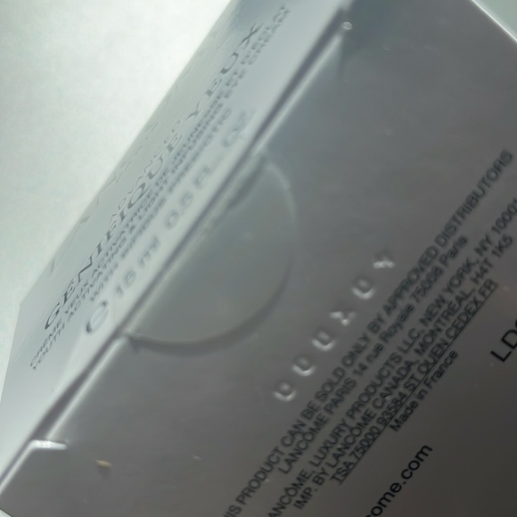 Lancome ADVANCED GÉNIFIQUE EYE CREAM Hydrating and brightening 15ml - Picture 4 of 4